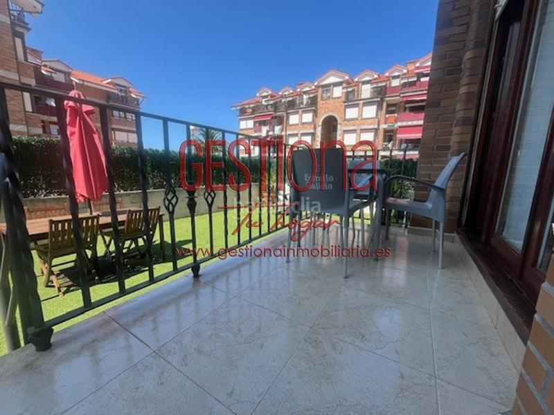 Foto 8f506a22-bb64-41a3-a45d-8c8e8cba1e14. Planta baixa amb calefacció aparcament piscina a Noja