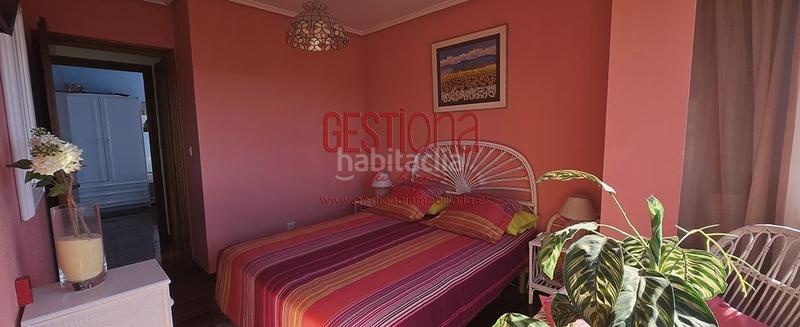 Foto a79e232e-0f30-4e74-92bc-785c759f6ae5. Apartament amb aparcament a Tregadín Noja