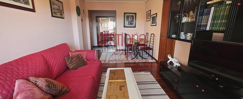 Foto c75662aa-5ae7-47f6-9698-b52fc6e996e3. Apartament amb aparcament a Tregadín Noja