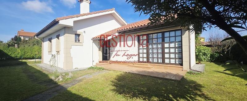 Foto 3b79f13d-b8ae-4c0d-8816-cb974d230a33. Chalet casa independiente de planta baja con piscina. Galizano en Ribamontán al Mar