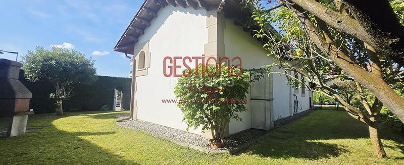 Foto f05eae34-bd9a-4033-80eb-a6fb4d17bb11. Chalet casa independiente de planta baja con piscina. Galizano en Ribamontán al Mar