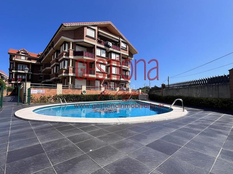 Foto 068255ea-80e8-4160-bf67-44c6edd6c844. Àtic amb calefacció aparcament piscina a Ris Noja