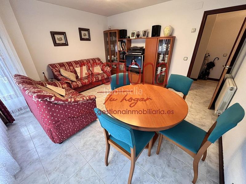 Foto 0a5350e6-4dac-4862-9250-a6e412e38089. Apartament amb calefacció a Ris Noja