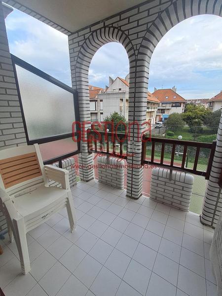 Foto e6f00d4a-85d1-49e9-96b6-cb850e2f8fd5. Lloguer apartament amb calefacció aparcament piscina a Noja