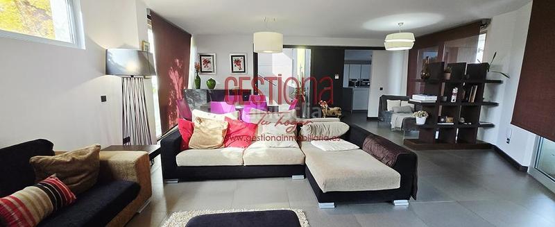 Foto 8d06867f-1a32-4776-a2ce-7c0aa0734242. Xalet amb calefacció aparcament a Maoño - Azoños Santa Cruz de Bezana