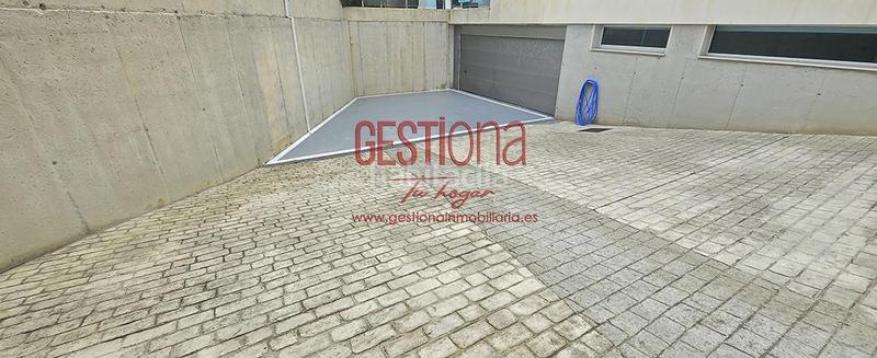 Foto 911da4e3-ee5f-4bc2-bf46-9091bd0293a8. Xalet amb calefacció aparcament a Maoño - Azoños Santa Cruz de Bezana