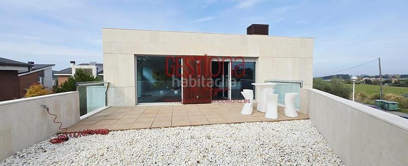 Foto d3890ded-1528-4bee-b8b8-d379de86989a. Xalet amb calefacció aparcament a Maoño - Azoños Santa Cruz de Bezana