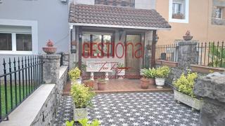 Maison jumelée à Hazas de Cesto. Casa adosada, dispuesta para entrar a vivir. hazas de cesto.