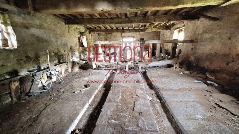 Foto 39d8cfdb-f461-4ff0-81a3-e3bbbb9bc911. Casa a Villafufre