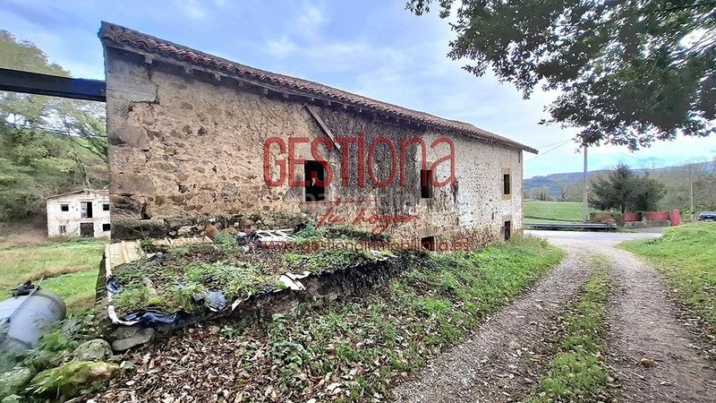 Foto 45c564d9-9e30-45dd-b9fa-70bcd8d0f8fd. Casa a Villafufre
