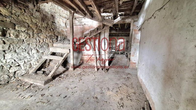 Foto 55f8bbf6-a5ac-4277-b15b-3b82388c535b. Casa a Villafufre