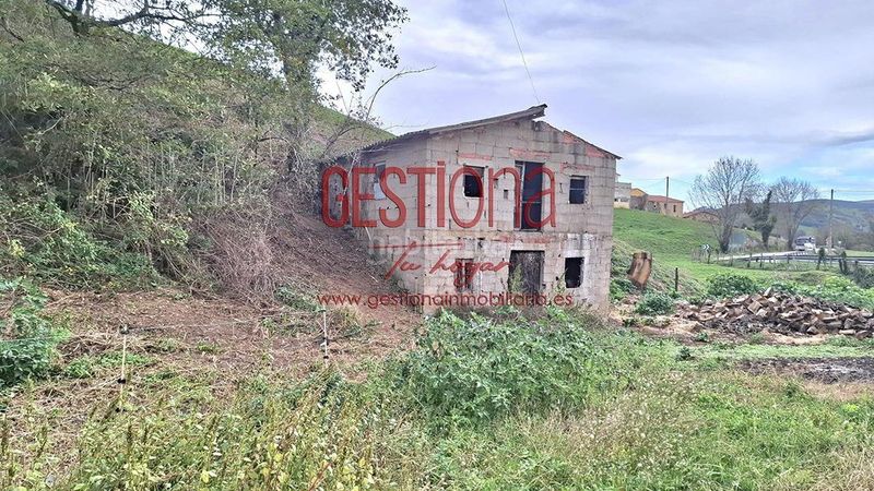 Foto a7c657a2-ee7b-44f6-a8d8-fddbd25ca1e8. Casa a Villafufre