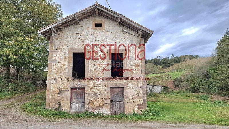 Foto b9690a5f-5138-420f-9bed-109c47653b22. Casa a Villafufre
