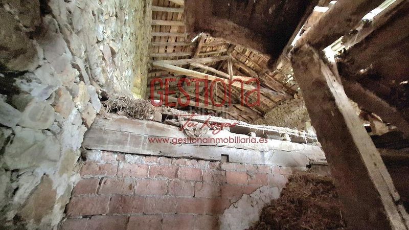 Foto cf943d61-6403-4607-a866-cba09d68049d. Casa a Villafufre