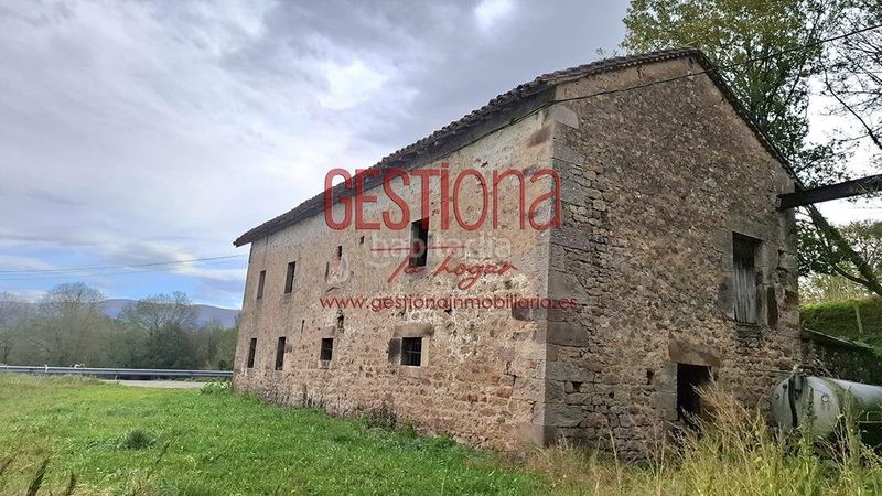 Foto e109d3a2-98a4-46bd-ab58-5e0d1124ea79. Casa a Villafufre