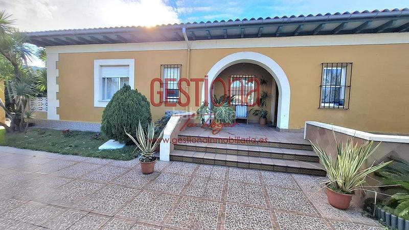 Foto 13dfadad-129a-42d6-abde-c3880474071c. Towny house with heating parking pool in Cerezo - Aspla - Torres Torrelavega