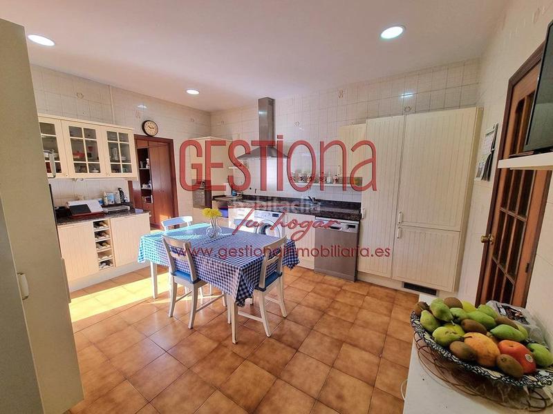 Foto 50933f69-bf5b-41ff-be51-b28cb4be3906. Towny house with heating parking pool in Cerezo - Aspla - Torres Torrelavega