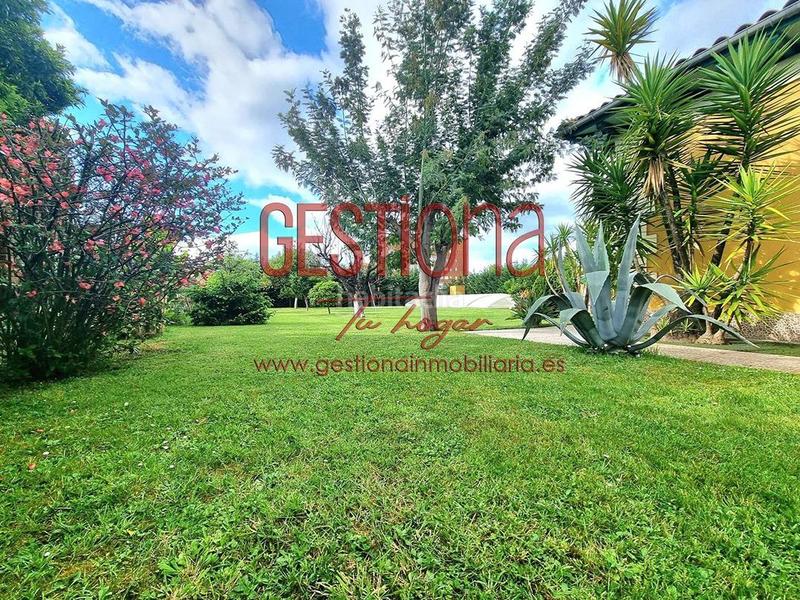 Foto 5b3aa4df-35b4-414d-8e25-5e83ed0ce02d. Towny house with heating parking pool in Cerezo - Aspla - Torres Torrelavega