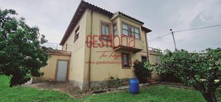 Casa in Heras - Santiago - San Salvador. Casa unifamiliar con amplia parcela. san salvador