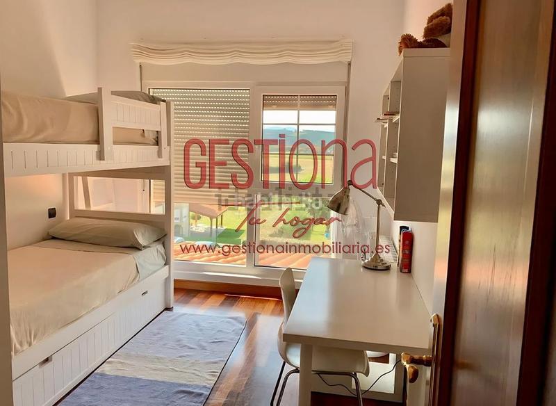 Foto d6eaf9d8-2bd1-4fa8-95b9-6cac8fac417e. Casa aparellada amb calefacció aparcament a Galizano Ribamontán al Mar