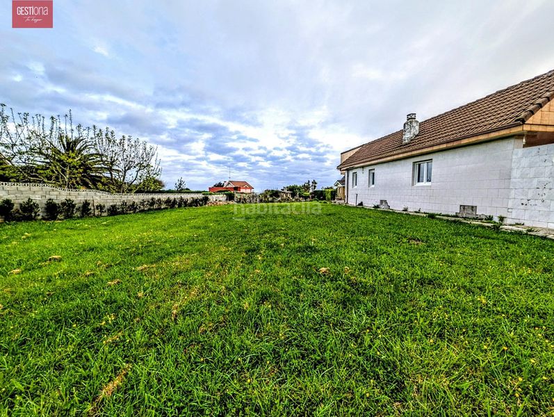 Foto 31479ef4-e437-4bc1-b893-b3f8c3ce6b0c. Casa amb aparcament a Ajo Bareyo