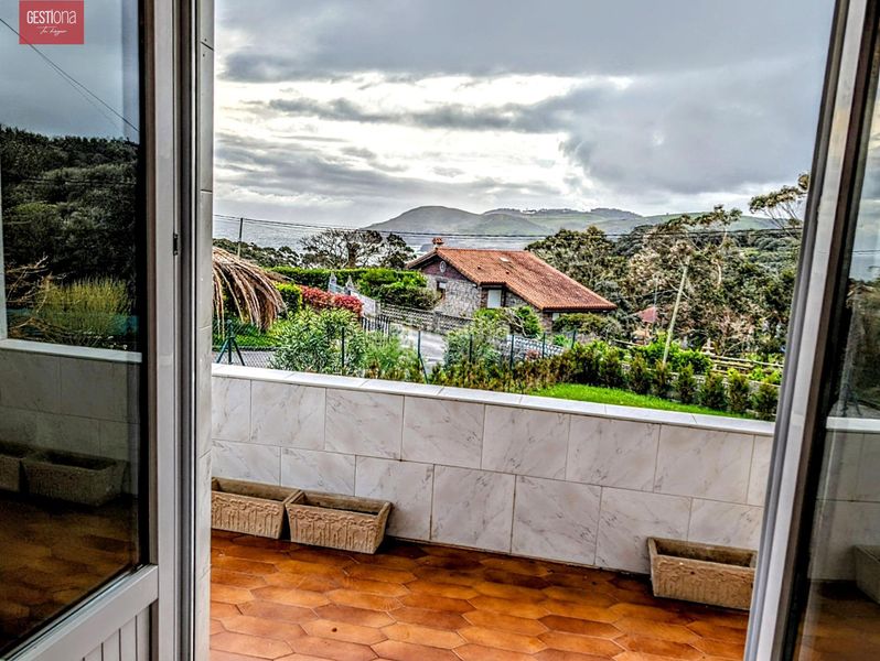 Foto f30d951c-1598-400a-9174-c78626b61a3b. Casa amb aparcament a Ajo Bareyo