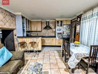 Doppelhaus in Astillero (El). Casa pareada completamente reformada. astillero.