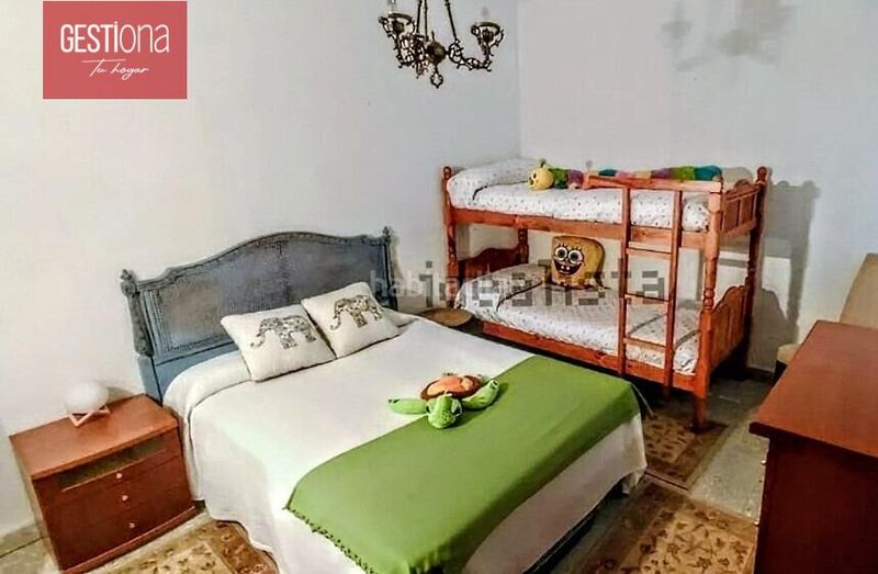 Foto 5a50efe9-d6dd-489c-a02e-f9efd1ae6847. Casa amb aparcament a Palacio Noja