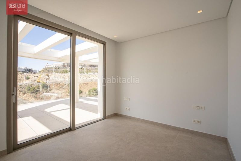 Foto ab83c1da-2e0e-4e71-8379-29917a1b84e0. Àtic amb calefacció aparcament piscina a El Paraíso Benahavís