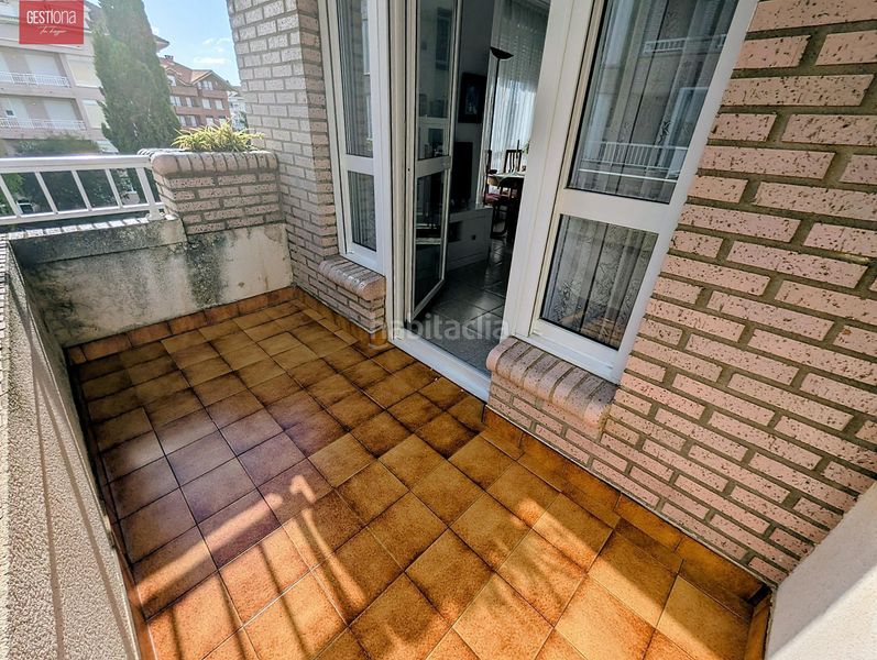 Foto 9a6448ba-c908-4f37-b021-b08f4939949e. Apartament amb aparcament a Palacio Noja