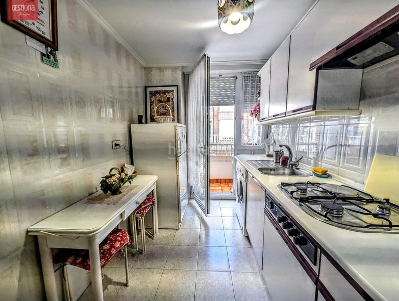 Foto e93885d9-a575-47a8-9c6b-535147618f33. Apartament amb aparcament a Palacio Noja