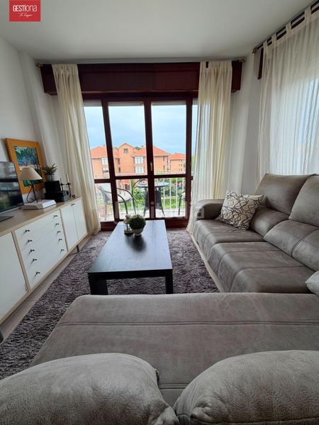 Foto 88808fc9-4712-4fce-9fbb-37e4f552864f. Flat with heating parking pool in Ris Noja