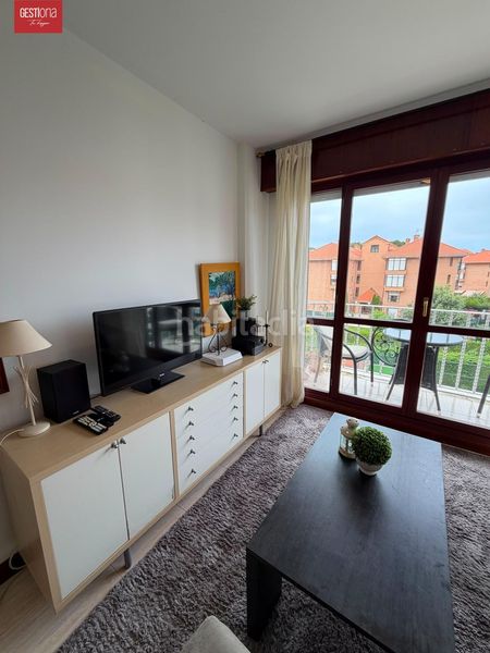 Foto b046ef41-774f-423c-b56d-289bbe8fea6b. Flat with heating parking pool in Ris Noja
