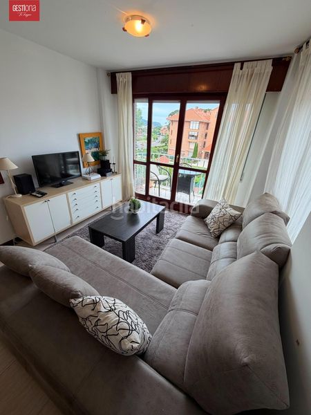 Foto f575bd83-1a87-40d3-9845-9a97ba0bcc11. Flat with heating parking pool in Ris Noja
