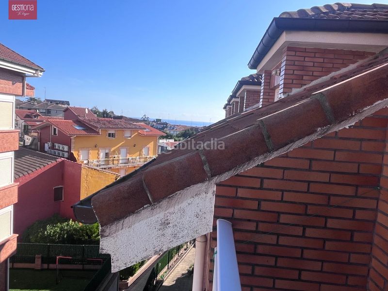 Foto f280a6e4-98e4-4beb-b07b-c2fecc592a0f. Àtic amb calefacció aparcament piscina a Tregadín Noja