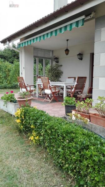 Foto 6990a227-2f4f-4ca9-befc-e7523bbebf75. Xalet amb calefacció aparcament a Arnuero