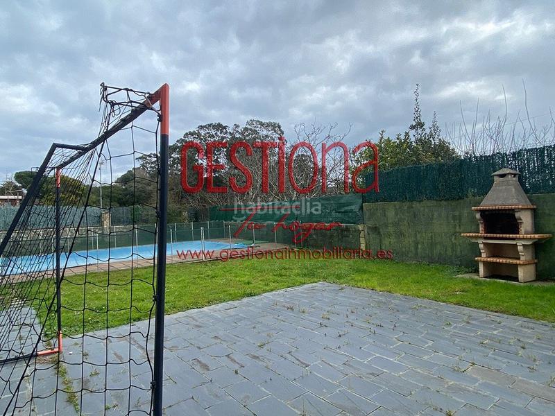 Foto 4c4587a7-8d77-474d-a5f5-b473764b646c. Casa pareada impresionante pareado con piscina en Ajo en Bareyo