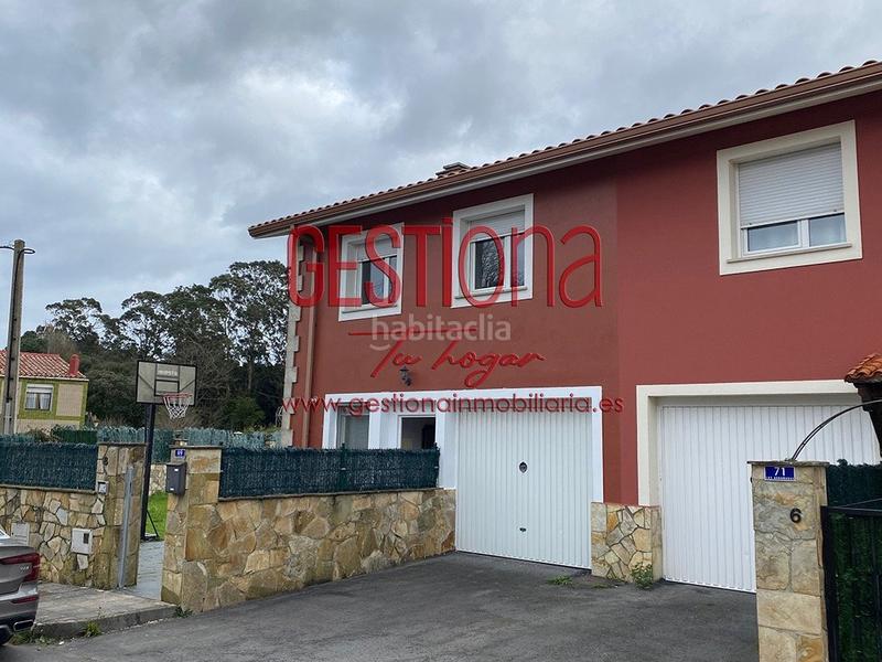 Foto ec7541c9-7e86-4750-b359-332ac930f48d. Casa pareada impresionante pareado con piscina en Ajo en Bareyo