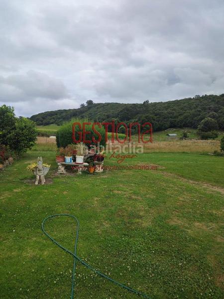 Foto 083ffffc-15fe-41ff-beaf-7732c07eb010. Masia amb aparcament a Arnuero