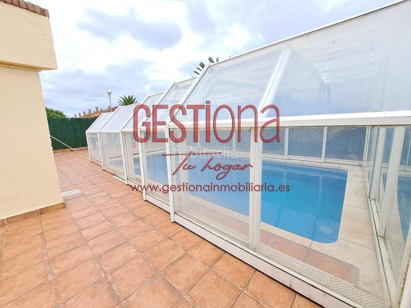 Foto a575c47a-6b4d-4fee-bfeb-1281ebbffb37. Casa bifamiliare con riscaldamento parcheggio piscina in Santa Cruz de Bezana
