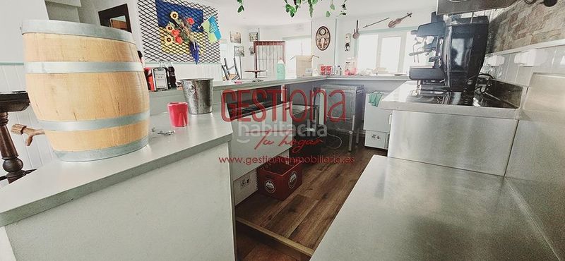Foto 0683a727-6d57-4b34-a325-ef3155de22b1. Local comercial en Astillero (El)
