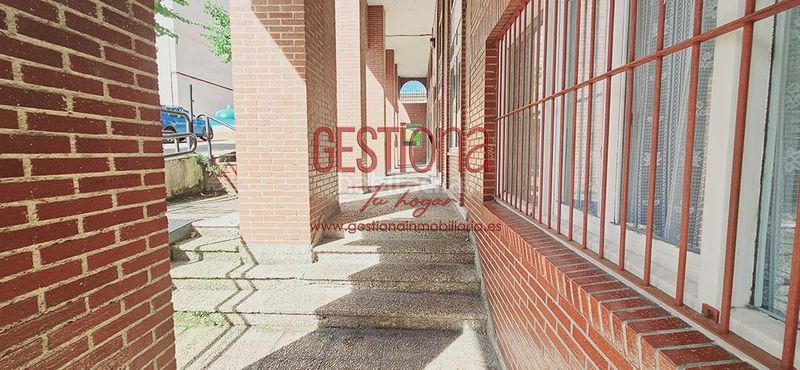 Foto b3a876d1-fe56-4b93-a417-62cb45d3cf20. Local comercial en Astillero (El)