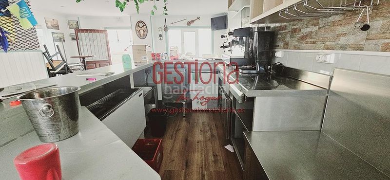 Foto f0a53bf8-3ab3-4a8e-93a5-d3e159d8d868. Local comercial en Astillero (El)