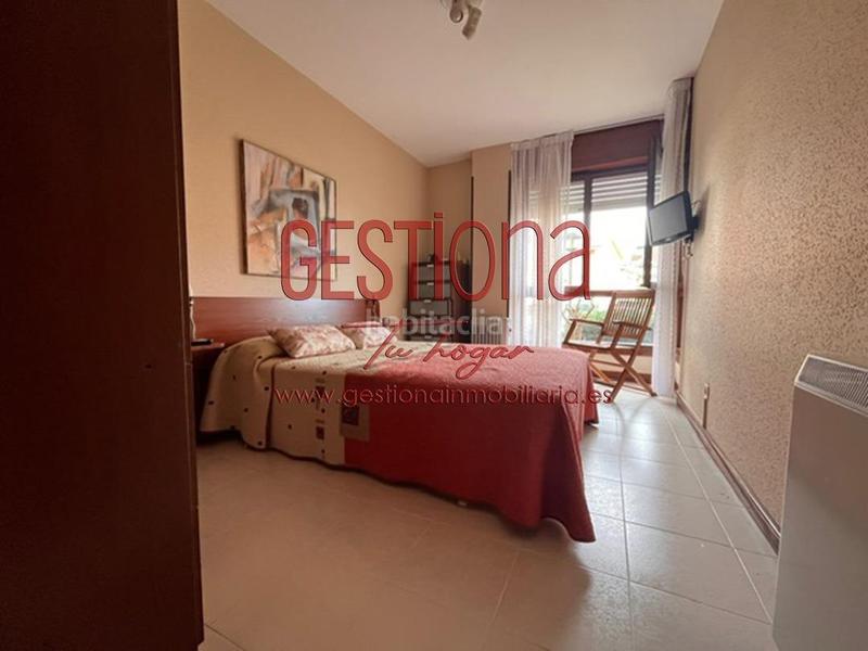 Foto 6ea9e81f-c456-45b8-b60c-14d1b0b32001. Apartament amb aparcament piscina a Tregadín Noja