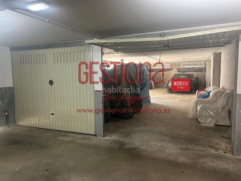 Foto 389921c4-8921-4db8-99bf-550de9579dab. Aparcament cotxe a Ris Noja