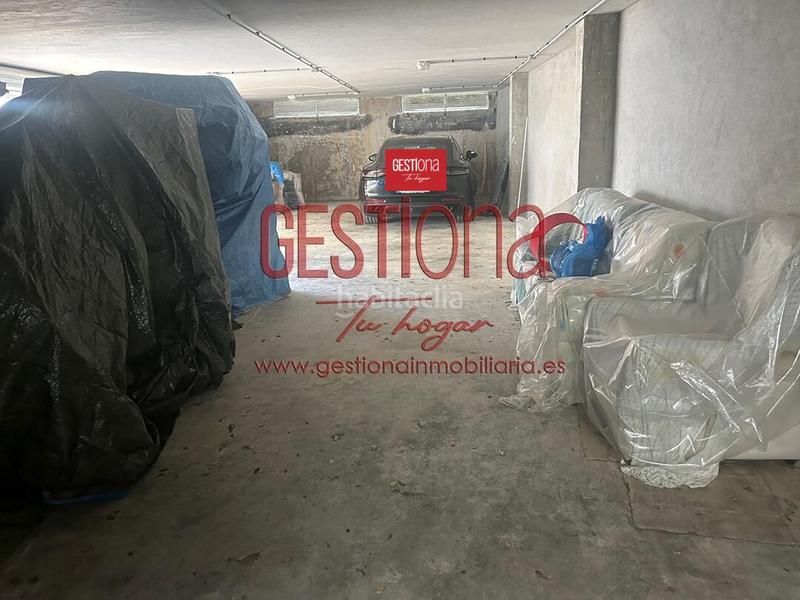 Foto f9ba6496-6abc-4613-ae77-c0b87ac606b7. Aparcament cotxe a Ris Noja