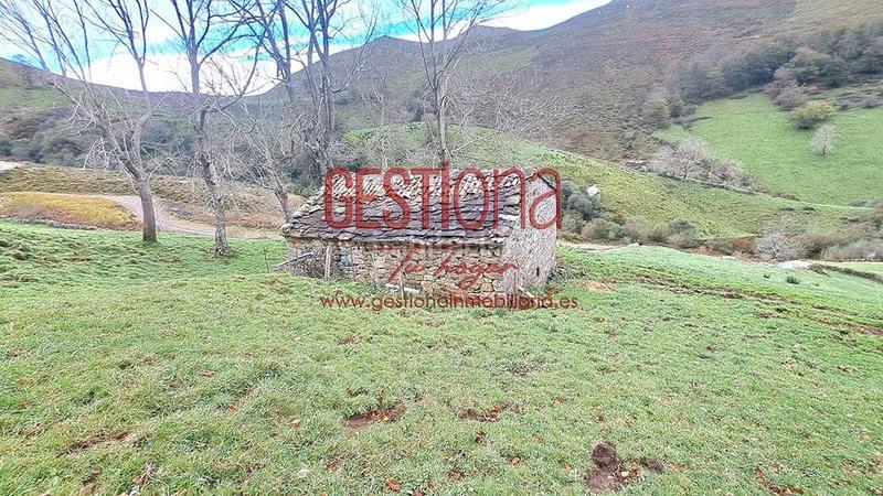 Foto fc1d0ad7-a337-4931-bbf0-70d3ff7943e5. Haus in Soba