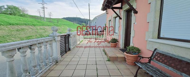 Foto 436bb9a5-4d0e-4411-be52-7b3772079ea2. Casale con riscaldamento parcheggio in Tanos Torrelavega