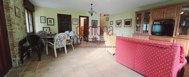 Foto f8d7b363-c984-420c-9022-2819e08fe8bd. Casale con riscaldamento parcheggio in Tanos Torrelavega