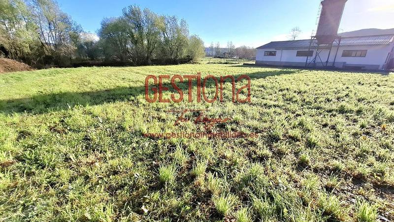 Foto 8ee04177-a494-415b-b1f7-0e4be17326c4. Finca rústica a Renedo Piélagos